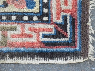 Antique chinese square - Ningxia?, size: 83 x 87 cm/ soft wool, with old restorations, would benefit from a bath             