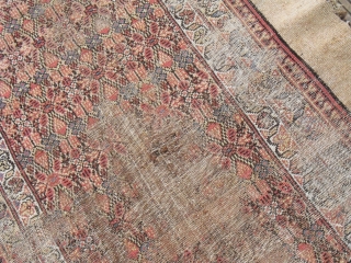 Hamadan Runner Antique - Camelhair - very glossy and soft wool - natural colours - very worn but still elegant - a rare piece -  c. 1875-1900     