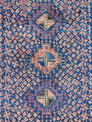 Arab Baluch, asymmetric open right, very soft wool / handling, both lower sides repaired, some little moth damages, 150 x 93 cm           