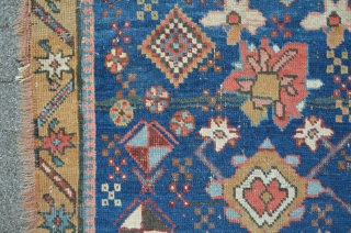 North West Persian / Kurdish carpet, 186 x 111 cm, 19th.C.                      