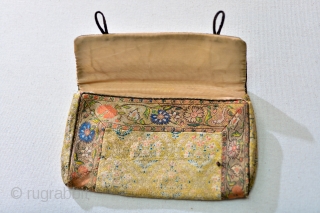 1600s / 17th Century Safavid silk / gold brocade.

This antique purse was custom made out of 17th Century Safavid textiles. The purse was crafted in the early 20th Century in either London  ...