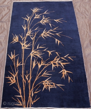 Antique Art Deco Chinese oriental rug 4'x 6'9" (122x206 cm.) medium to low pile, hand cleaned.                 