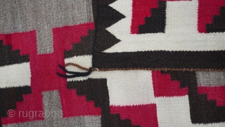 Antique Native American Navajo Wool Rug, size is 3'1" x 4'3" ft. excellent condition, beautiful Navajo rug.                