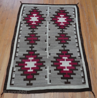 Antique Native American Navajo Wool Rug, size is 3'9" x 5'6" ft. excellent condition, beautiful Navajo rug.                