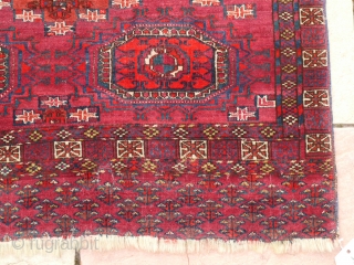 Tekke chuwal Late 19th century sides are missing, size is 122 x 74 cm                   