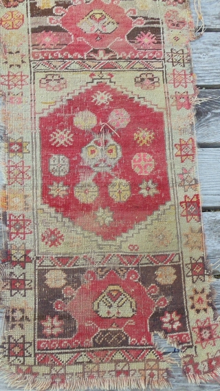 Central Anatolian Yastik - Antique - Possibly mid 1800's All natural dye. Distressed hence low price. Size 1' 5" x 3' 4" (43 x 101) $100 inc S&H     