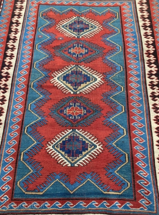 Caucasian Kazak Borjalu 19th Century 1880 Circa -cm 1.64 x 1.20-
eccellent condiction & natural colours
                  