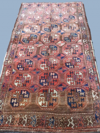 Turkmen main rug from Upper Amudarya-Red Desert. Some areas low pile, fairly in good condition. Size: 60" x 105" - 154cm x 267cm.          