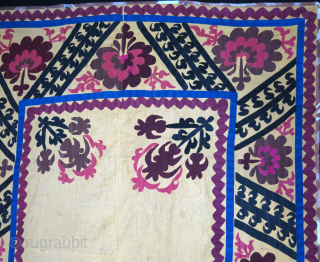 Uzbekistan Samarkand Window blind suzani silk embroidery on cotton, circa 1930- 40s. size : 77" X 49" - 196 cm X 125 cm En ethnographic item. vedatkaradg@gmail.com      