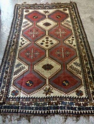 Qhasgai carpet size 270x165cm
                             