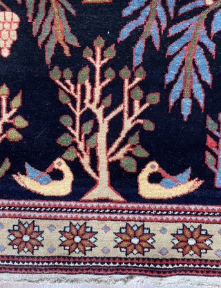 A very nice tree of life carpet size 210x130cm                        