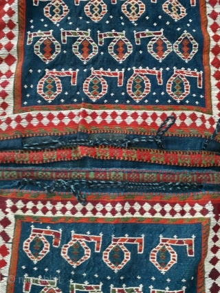 a very nice Qhasgai saddle bag size 55x110cm                         