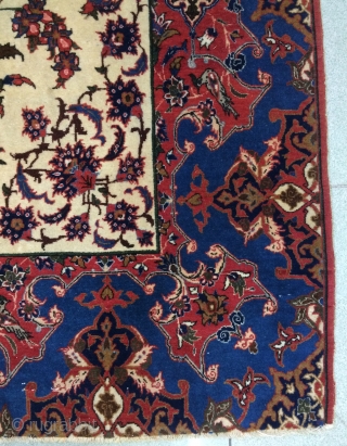 Very nice Esfahan small carpet size 160x108cm                          