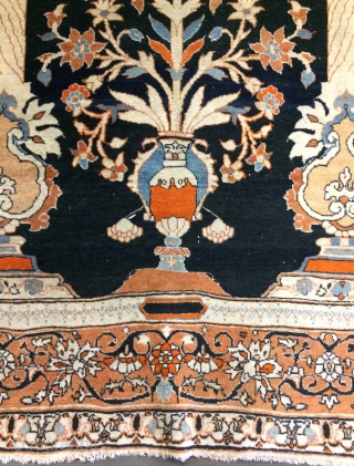 Rare Persian carpet size 200x140cm                            