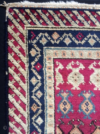 Northwest Persian carpet size 128x73xm                            