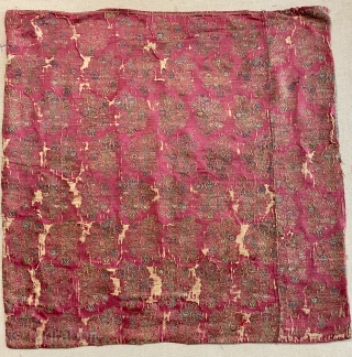 Safavid silk textile size 80x75cm                            