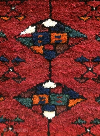 Rare Mazandaran Shomal kelardehj carpet size 130x102cm
                          