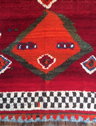 Qhasgai gabbeh very nice soft wool. 1940s about. Size 210x135cm
                       