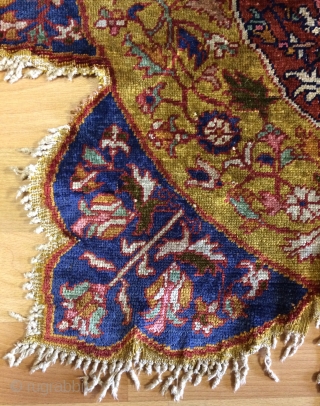 Anatolian Sivas silk rug 19th century 
Size 90x80cm                         