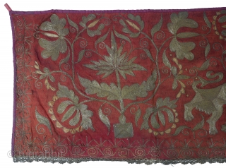 Indonesian Ceremonial hanging
rare antique textile (tirai), batik back, Sumatra, 180 x 49 cm
                    