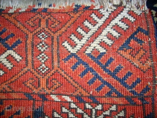 Old Tekke rug. Size: 100 x 120 cm. Used. Ends are not fixed.                    