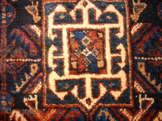 Old big khamse.complete. Size: 69 x 140. Full pile. Perfect colors.                      