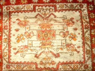 Old anatolian rug. Size: 91 x 155 cm. Nice piece. Good condition.                     