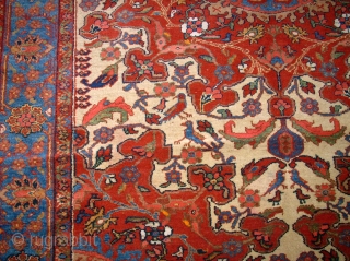 Very old persian Tafresh! Size: 139 x 194 cm. Finest knotting. Excellent wool.                    