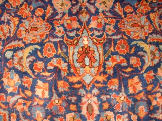 Old, persian Sarough. Size: 103 x 163 cm. Good condition. Perfect wool. Decorativ piece.                   