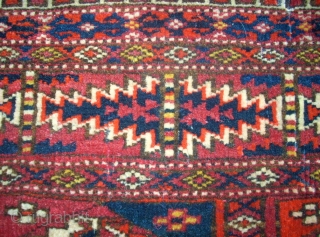 Old turkmen Torba. Size: 28 x 126 cm. Very fine knotting. Nice colors.                    