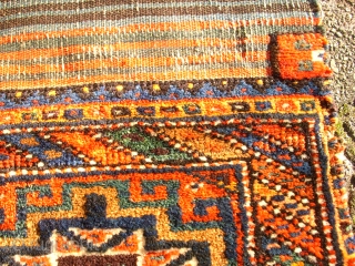 Old kurdish bag. Size: 50 x 38 cm. Perfect wool. Wonderful colors.                     