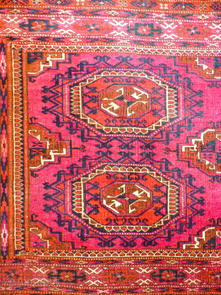 Antique Tekke Tshowal. Size: 84 x 153 cm. Some small repairs. Fine knotting.                    