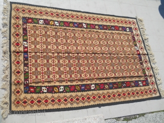 Old sarkoy Pirot kilim named Bosnska sara. 
Age:Middle  of 20th century. 
Size about 2x1,5m...
Ask about this
                