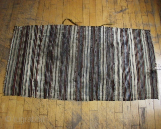 ANTIQUE MORROCAN HIGH ATLAS SHAWL. NEW ENGLAND FIND.  DIRTY AND ROUGH BUT REAL.  3' X 5" 6"  
            