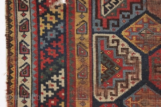 antique memling gul rug. Not sure exactly what it is but i like it. Strange and wonderful Brimfield find. Good colors. "As found", dirty and worn but more or less intact. Good  ...