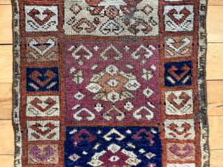 
Antique Turkish yastik with attractive design and fair overall condition. Probably kirshehir area as cochineal dye is clearly used. Good age. As found, in need of a good wash. 
19th c. 19”  ...