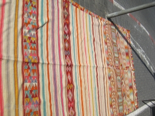 tuonisian kilim mint condiyion 200cm./450cm first q 20 ch .rare                       