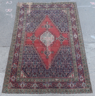 Old and beautiful small Farahan rug. (193 cm. x 131 cm.).
Unusual small format and medallion design, could make a great hanging or a low traffic area floor antique rug.
Obvious repairs, damages, but  ...