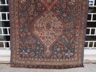 Old and rare Khamseh oer Lurs rug (230 cm. x 130 cm.)
Rare design, not sure about the tribe...
Some wear, selvedges reovercasted, one obvious synthetic dye but authentic piece, all is visible on  ...