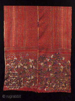 Man’s wedding shawl (doshalo). Rajasthan, India. Meghwar leather workers caste. Ajrakh vegetal dye blockprint with silk embroidery. Mid-20th century. 41" wide by 96" long (104 by 244 cm).     