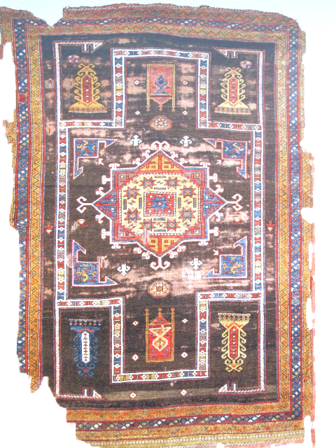 TIEM Istanbul Carpets kryhole
