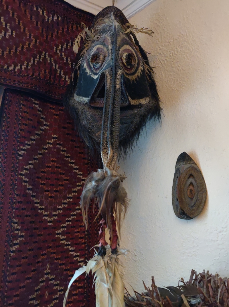 New Guinea wove bird mask