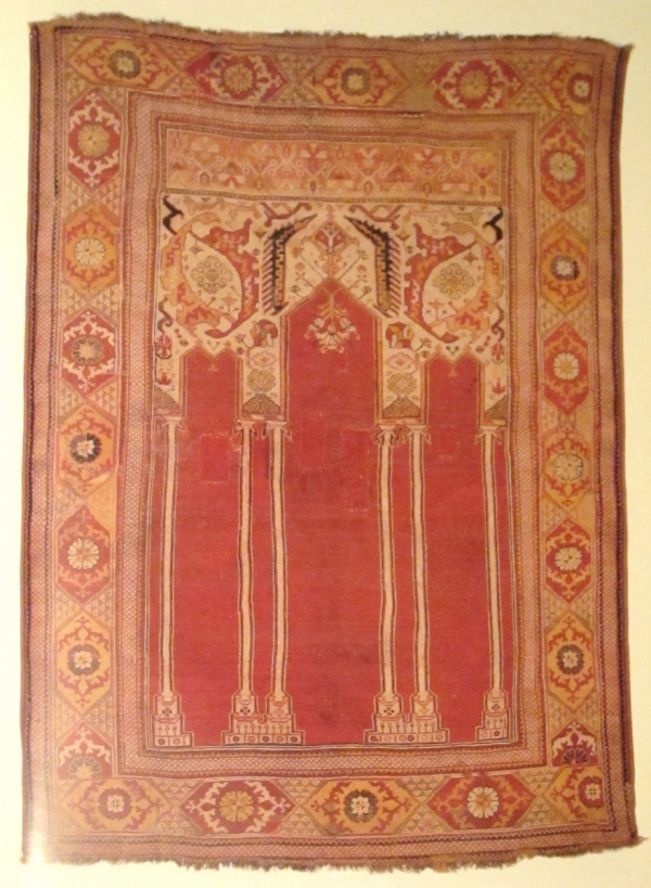 coupled column prayer rug